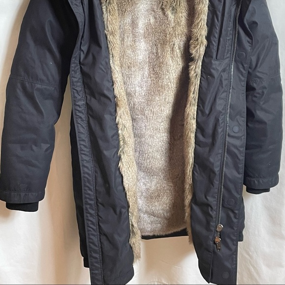 BABATON: Oskar Parka - Picture 2 of 7